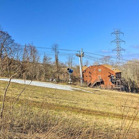 Mountain Creek Condo With Grill Walk To Lifts! Vernon Luaran gambar