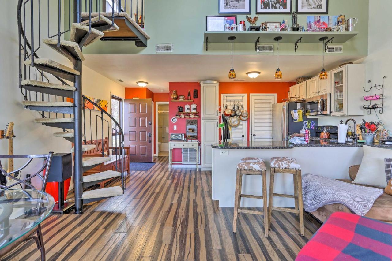 Mountain Creek Condo With Grill Walk To Lifts! Vernon Luaran gambar