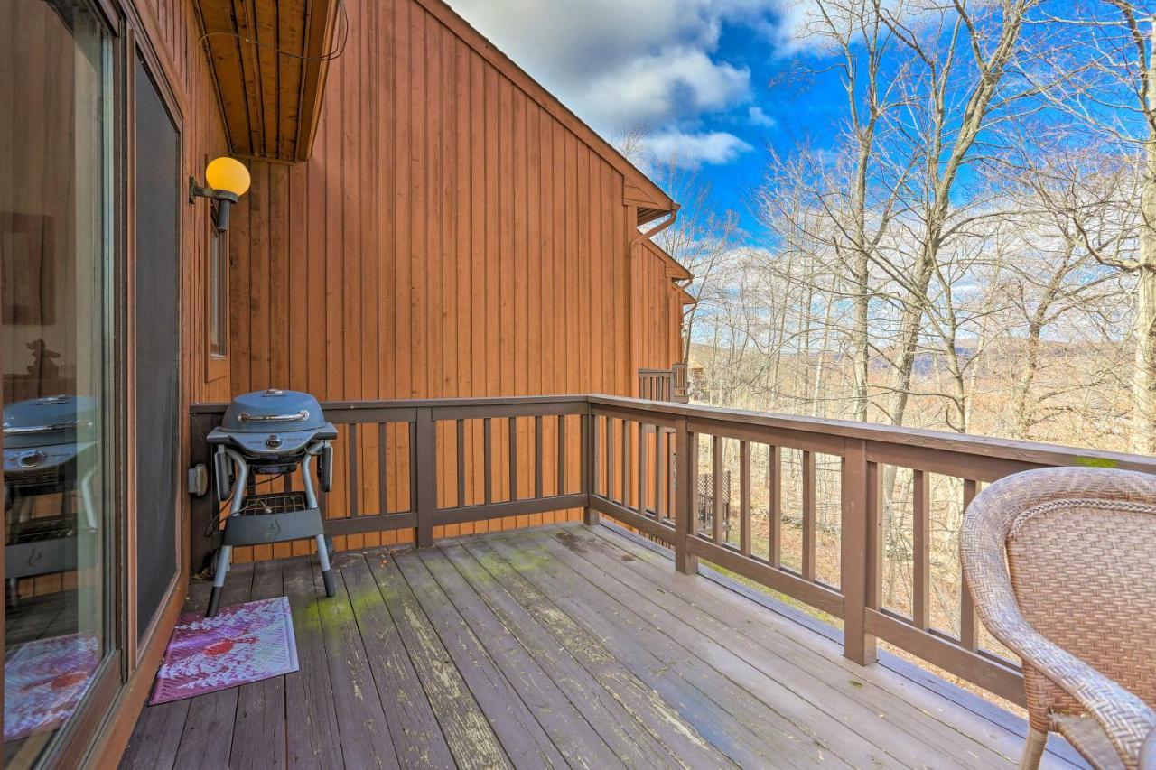 Mountain Creek Condo With Grill Walk To Lifts! Vernon Luaran gambar